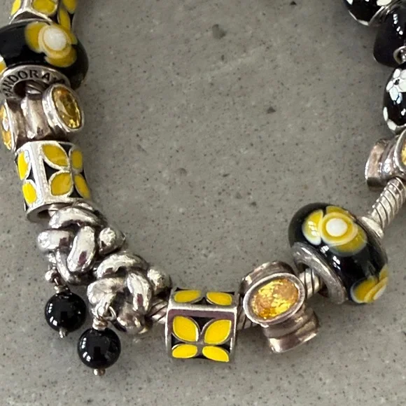 Pandora Black and Yellow Floral Charm Bracelet - Picture 4 of 5